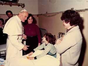 Papa Giovanni Paolo II visita il Bambin Gesù