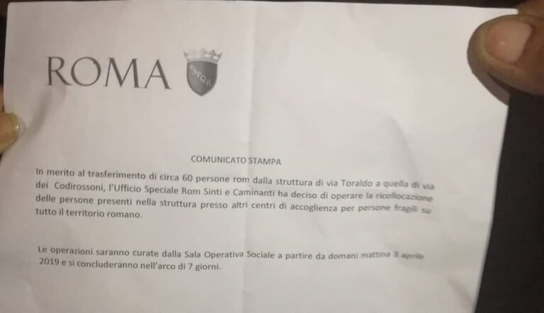 Il comunicato sul ricollocamento dei rom dalla struttura di Torre Maura.