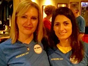 Rita Angelini insieme alla sindaca Virginia Raggi