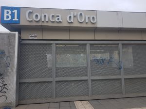 Così si presentava la stazione di Conca d’Oro questa mattina ai viaggiatori
