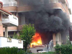 Incendio e scoppio di una bombola di gas a Torlupara (Fonte Tiburno Tv)