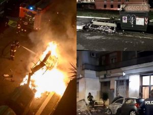 Cassonetti bruciati a Roma