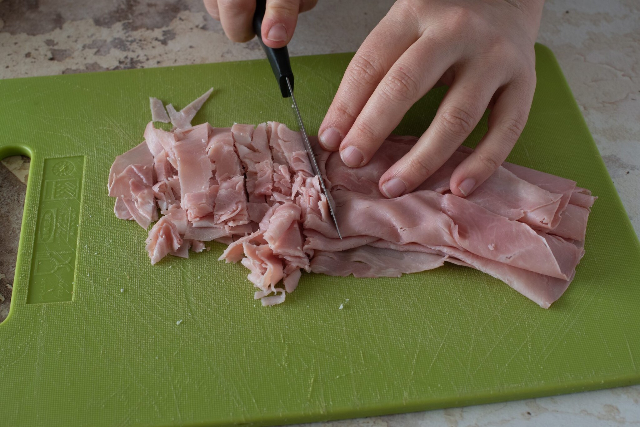 Hamburger di prosciutto cotto la ricetta del secondo semplice e goloso