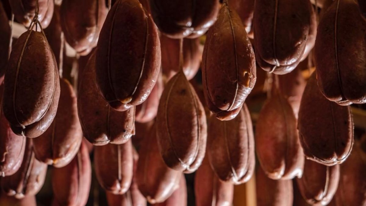 Mortadella di Campotosto o Coglioni di Mulo perché è il salume più