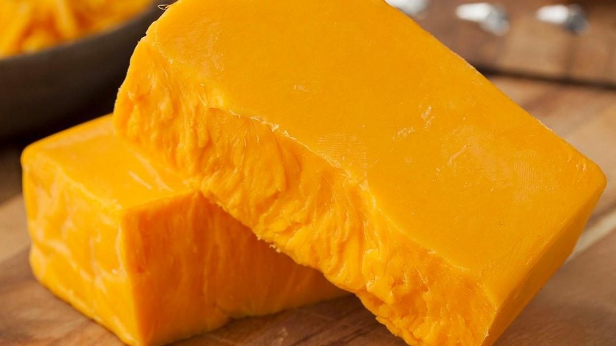 Cheddar, il formaggio più amato d'America curiosità e falsi miti Cheddar, il formaggio più amato d'America curiosità e falsi miti