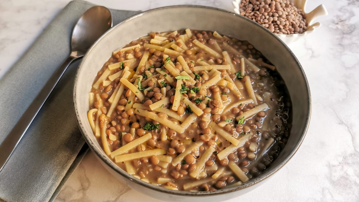 Pasta alla genovese la ricetta originale napoletana