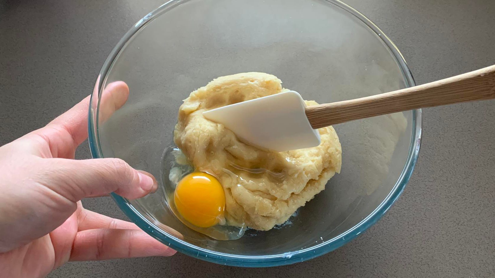 Tortelli di San Giuseppe: la ricetta delle soffici frittelle di Carnevale Tortelli di San Giuseppe: la ricetta delle soffici frittelle di Carnevale
