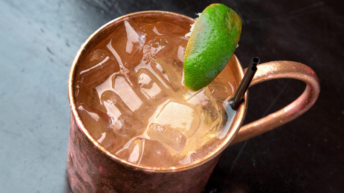 Moscow Mule la ricetta originale del cocktail, la storia e le varianti
