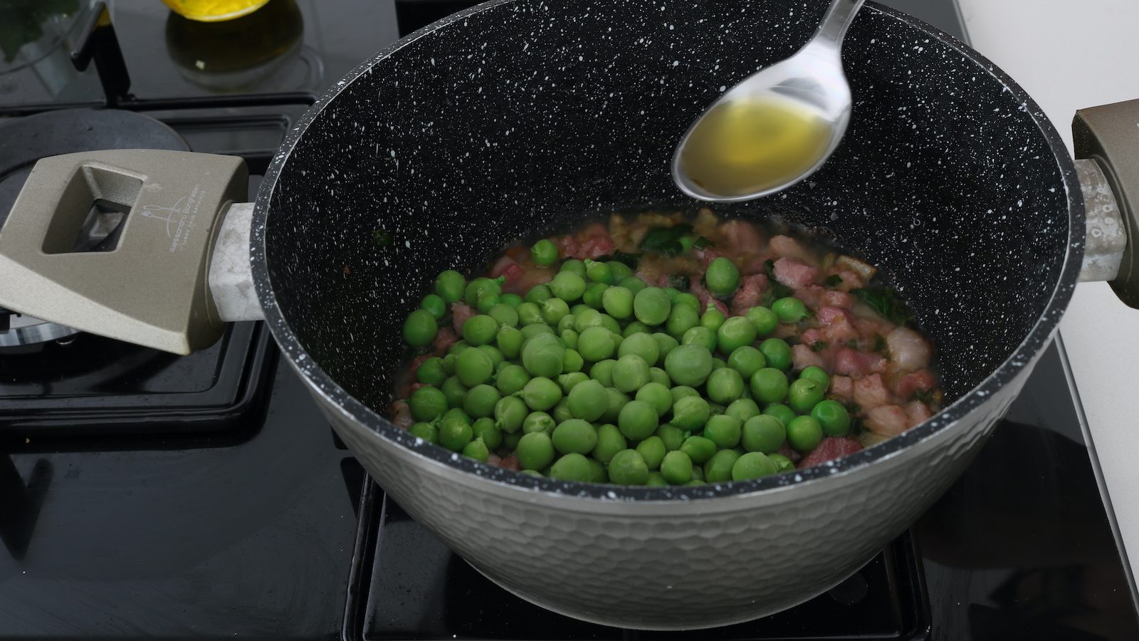 Risi e bisi la ricetta originale del primo piatto della tradizione