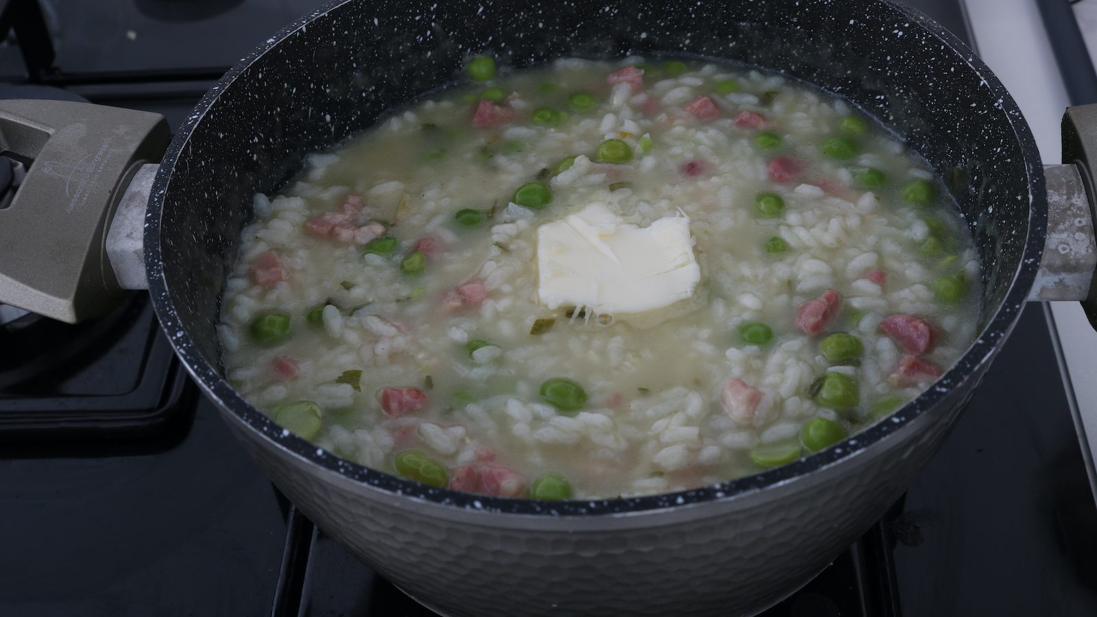 Risi e bisi la ricetta originale del primo piatto della tradizione