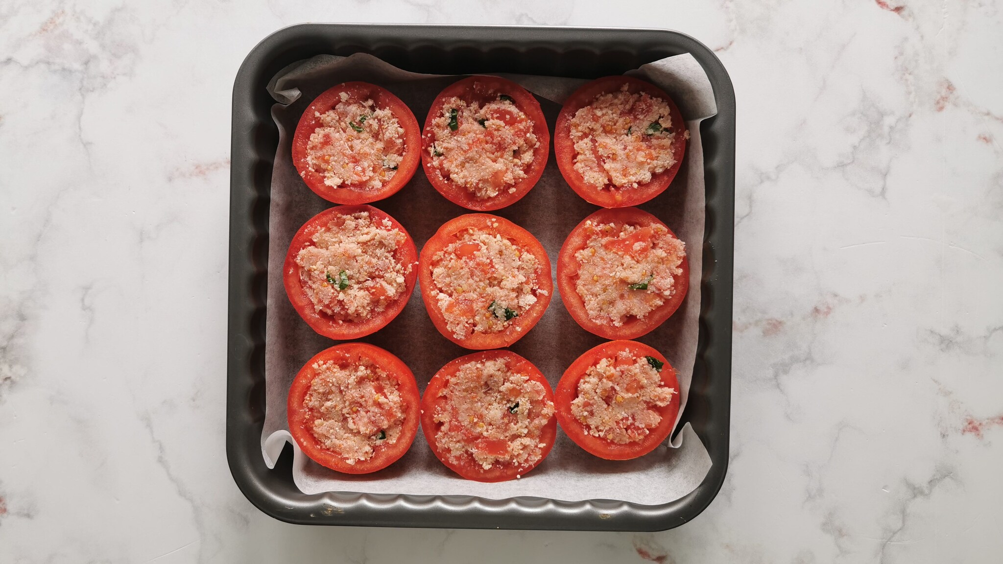 Pomodori gratinati: la ricetta del contorno facile e gustoso