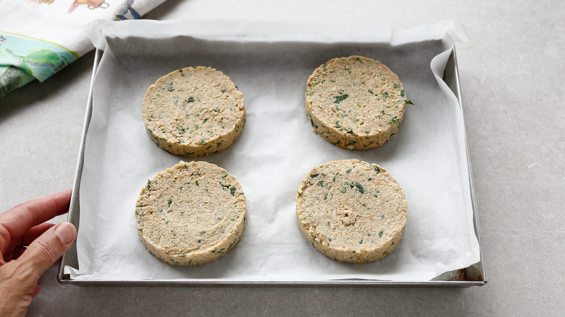 Burger di seitan la ricetta del secondo piatto vegano e gustoso