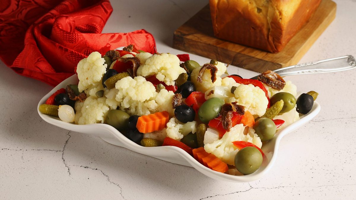 Insalata di rinforzo ricetta del tipico contorno partenopeo