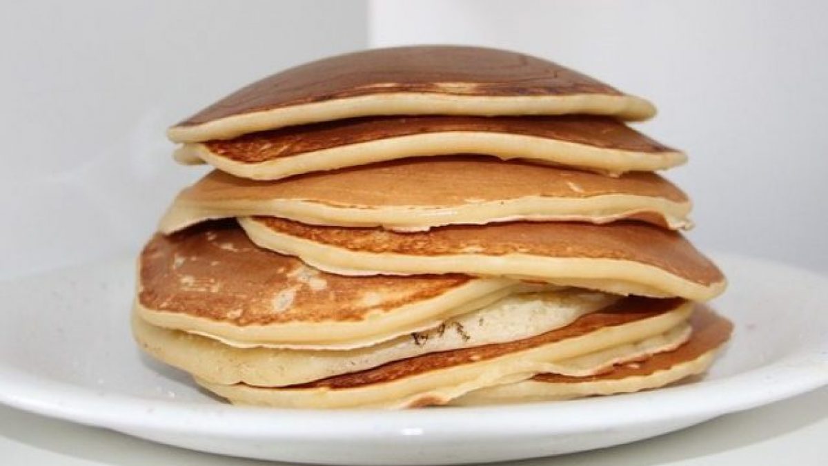 Eggless pancakes the vegetarian breakfast recipe