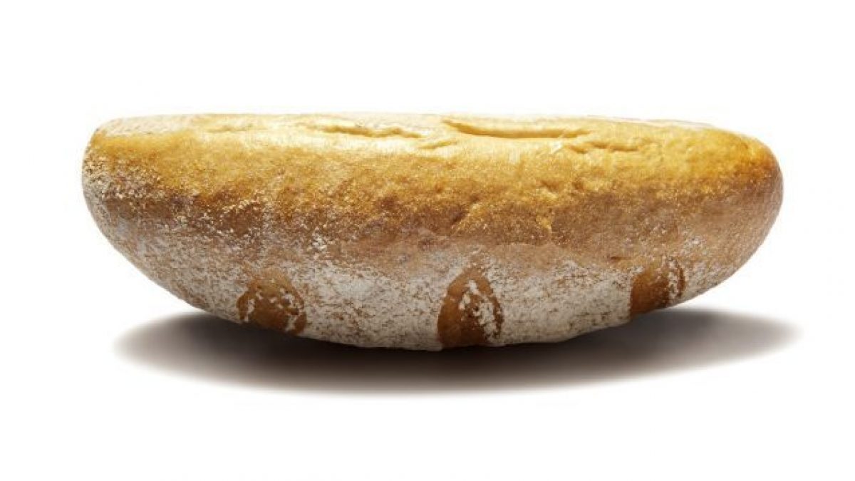 Bread turned upside down on the table, do you know why tradition