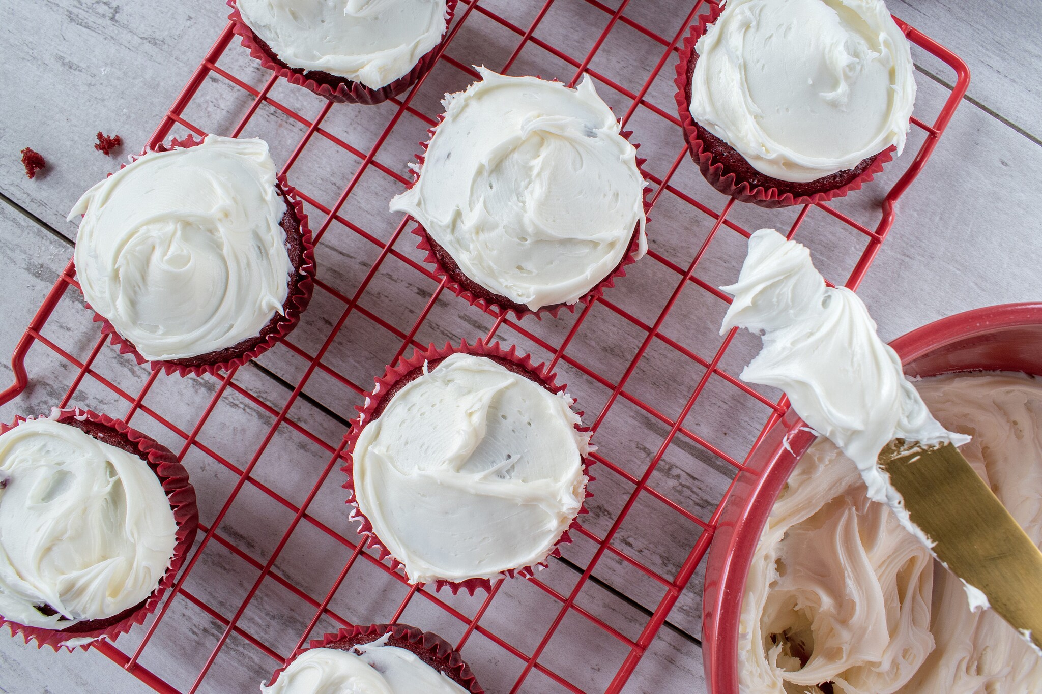 Here Are 6 Different Types of Buttercream You Should Master!