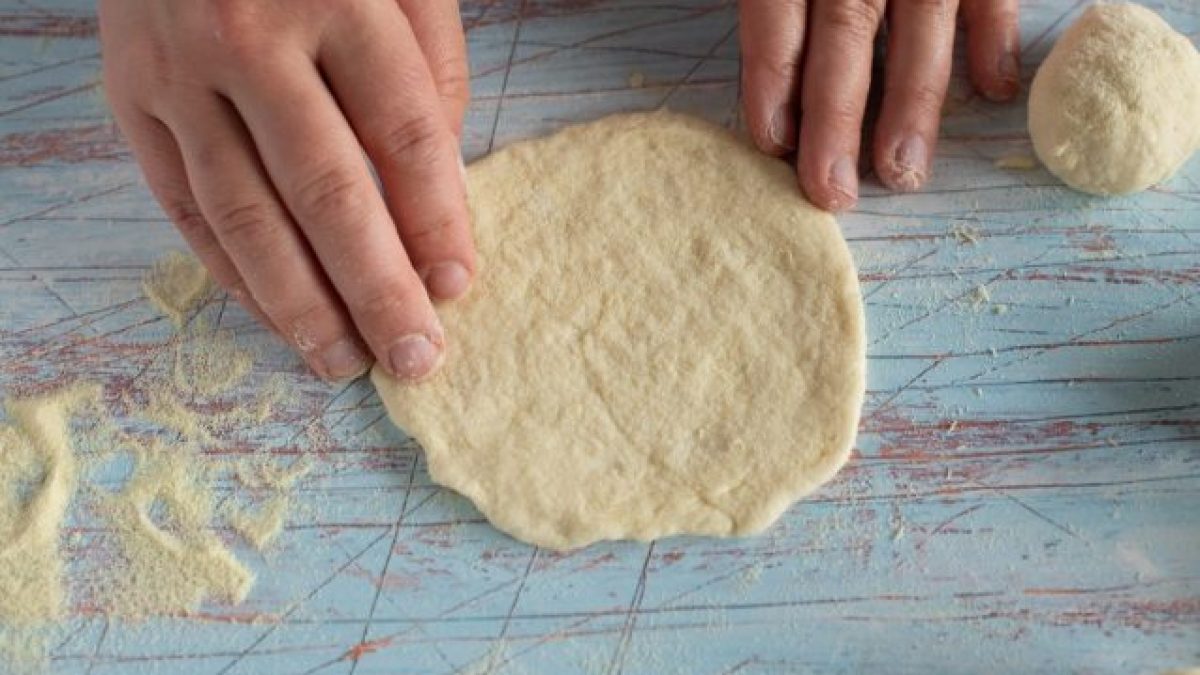 Small calzone without leavening: the quick and light recipe for the ...
