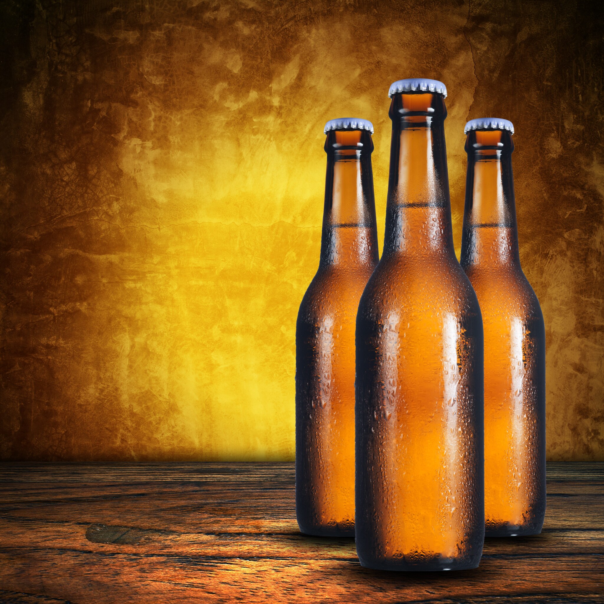 Do You Ever Wonder Why Every Beer Bottle Is Brown Or Green? Here's Why