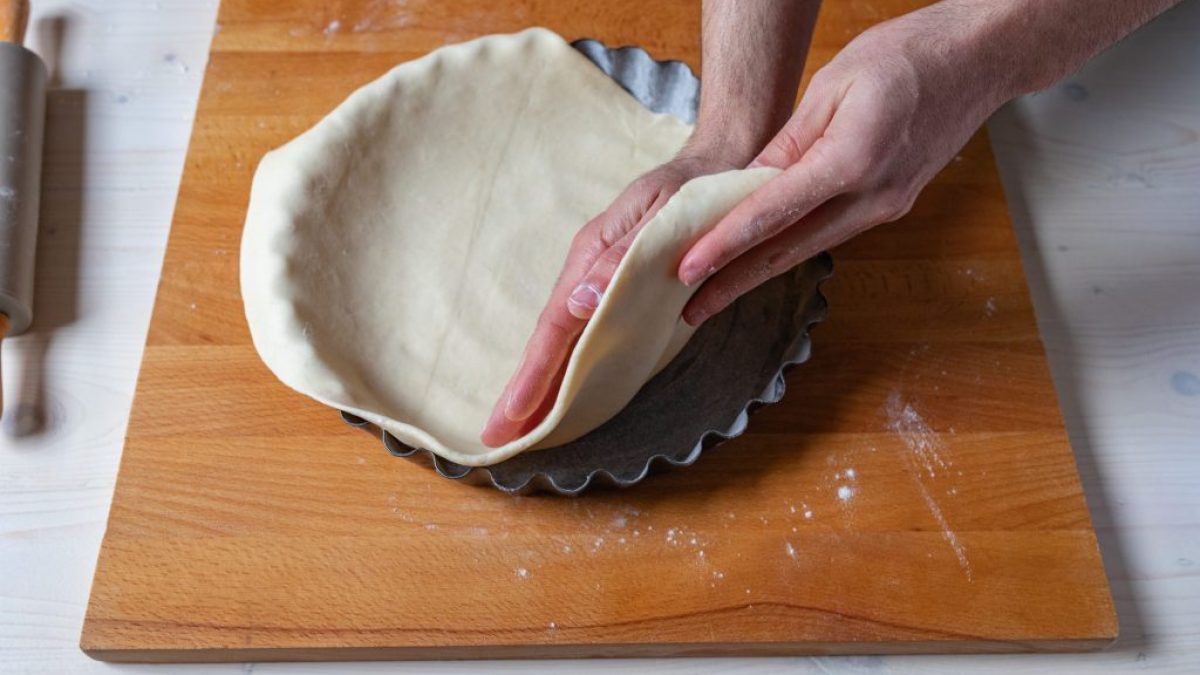 Homemade Pie Crust the recipe for a versatile and crumbly shortcrust
