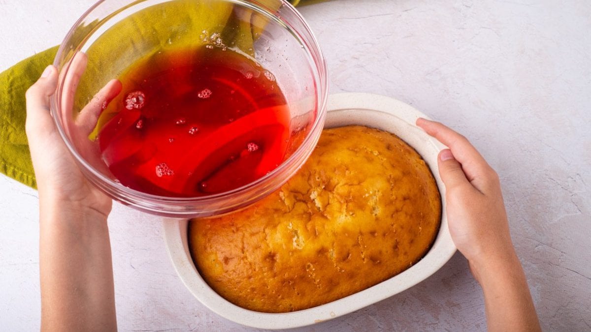 Jello Poke Cake Recipe