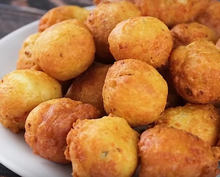 Blue Cheese Fritters Recipe