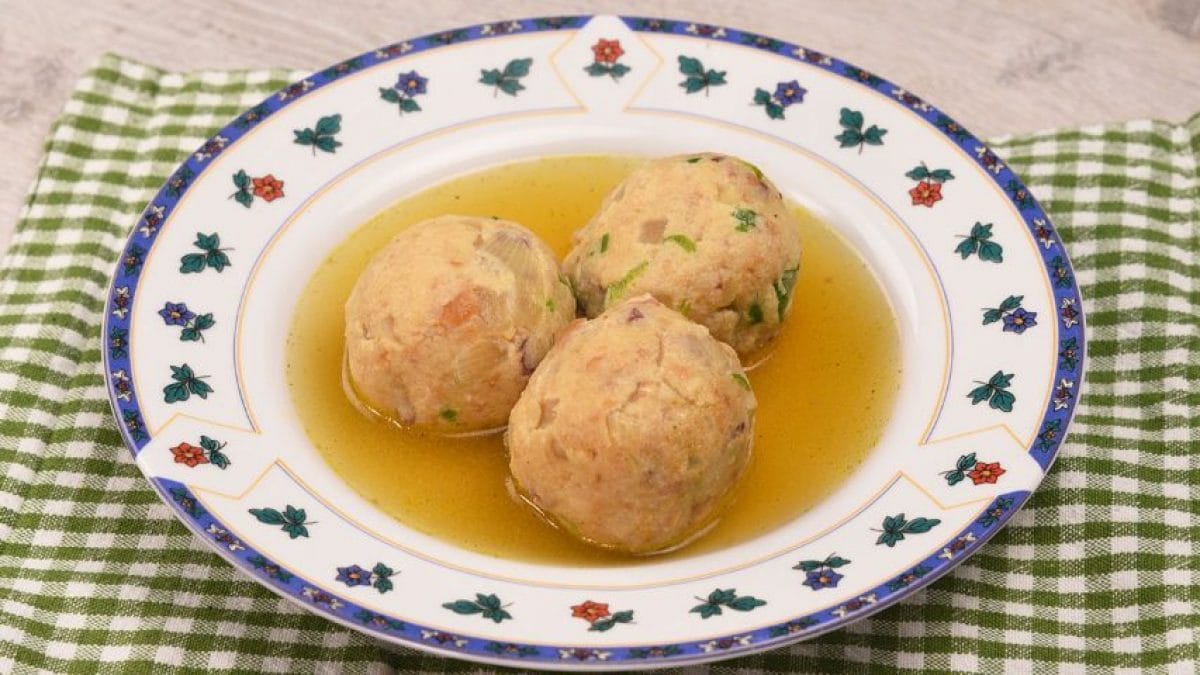 Canederli (Italian Bread Dumplings)