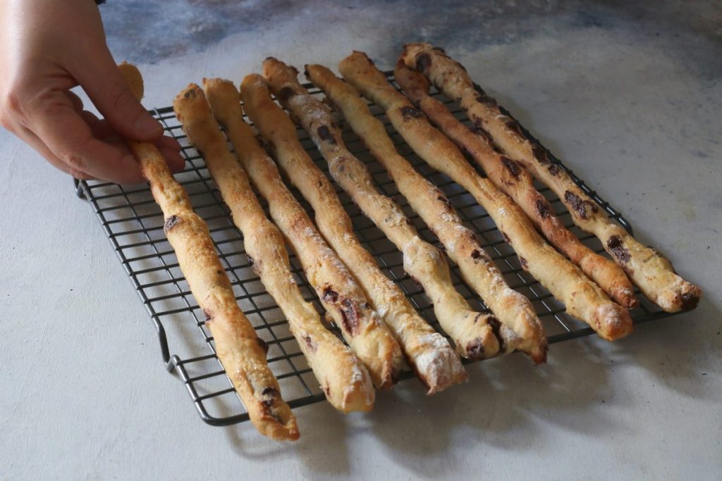 Chocolate Breadsticks Recipe