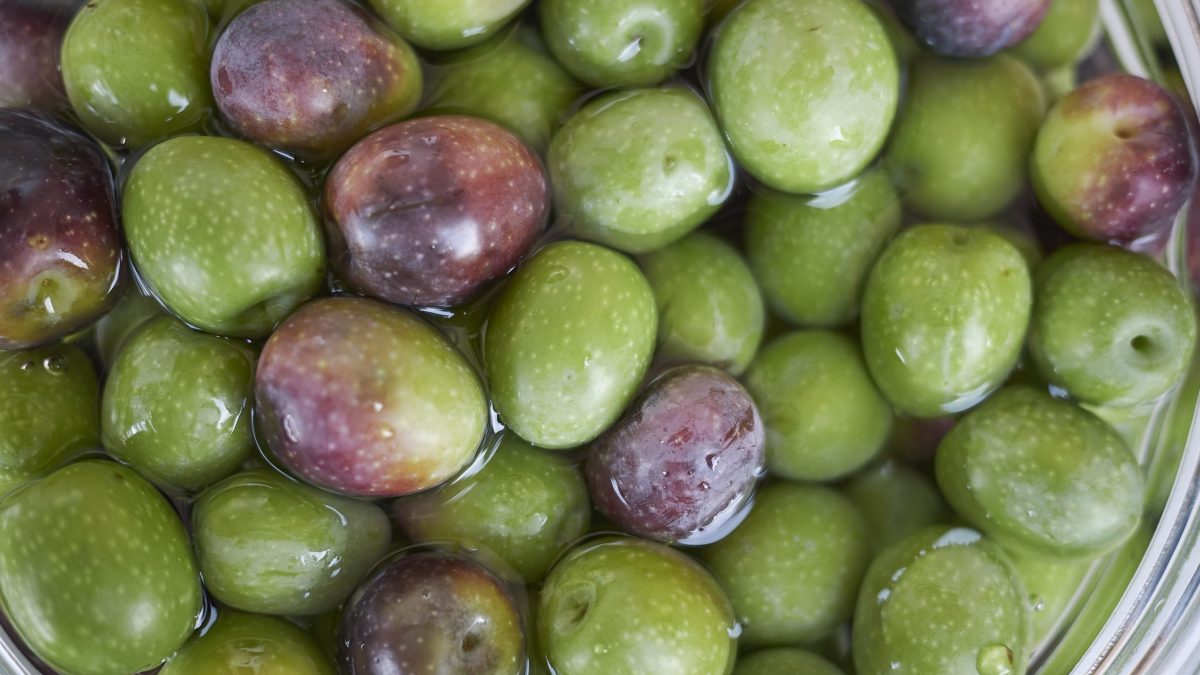 A Stepbystep Guide On The Proper Way To Brine Olives — Do It Right!