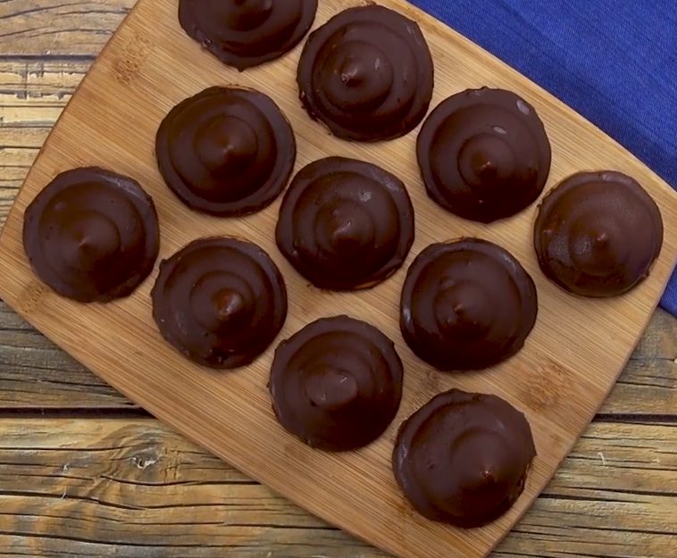 Homemade Mallomars (ChocolateCovered Marshmallow Cookies)