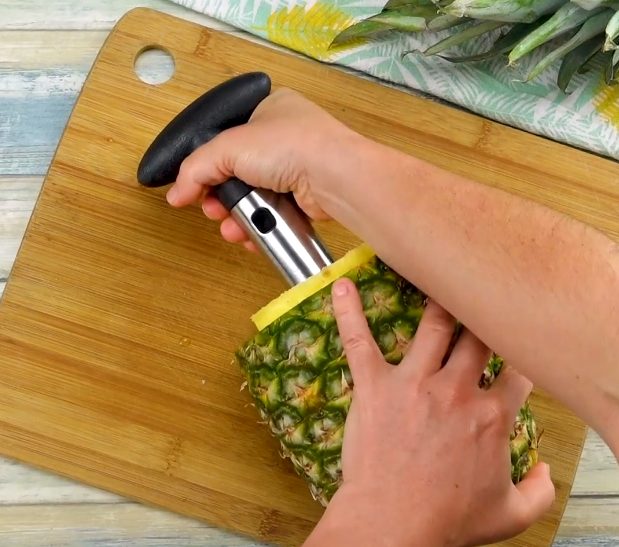 Pineapple Ice Cream Slices Recipe