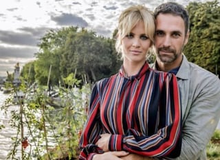 Sei mai stata sulla Luna?, la favola del contadino Raoul Bova e di Liz Solari