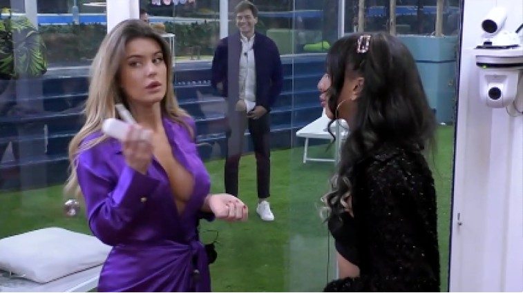 GFVip, Lulù rimprovera Sophie: "Fai l'amica di Soleil, capirai chi è quando sarà troppo tardi"