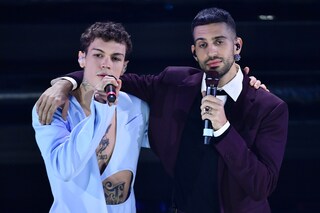 Mahmood: "Ho avuto una congestione", il cantante spiega il malore e il supporto di Blanco