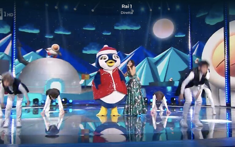 Il Pinguino a Il Cantante Mascherato 2022