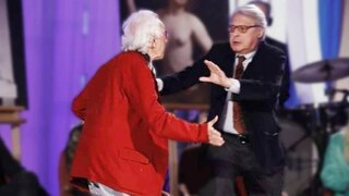 Vittorio Sgarbi alla soglia dei 70 anni: "Le risse come quella con Mughini? Dopo mi pento"