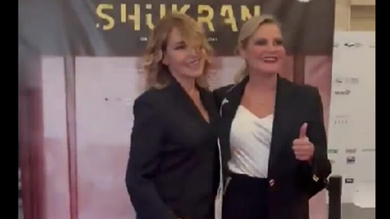 2023, l'abbraccio tra Barbara D'Urso e Simona Ventura immortalato in un video.
