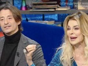 Alba Parietti e Francesco Oppini hanno un legame speciale: le liti, il lutto, la rinascita della famiglia