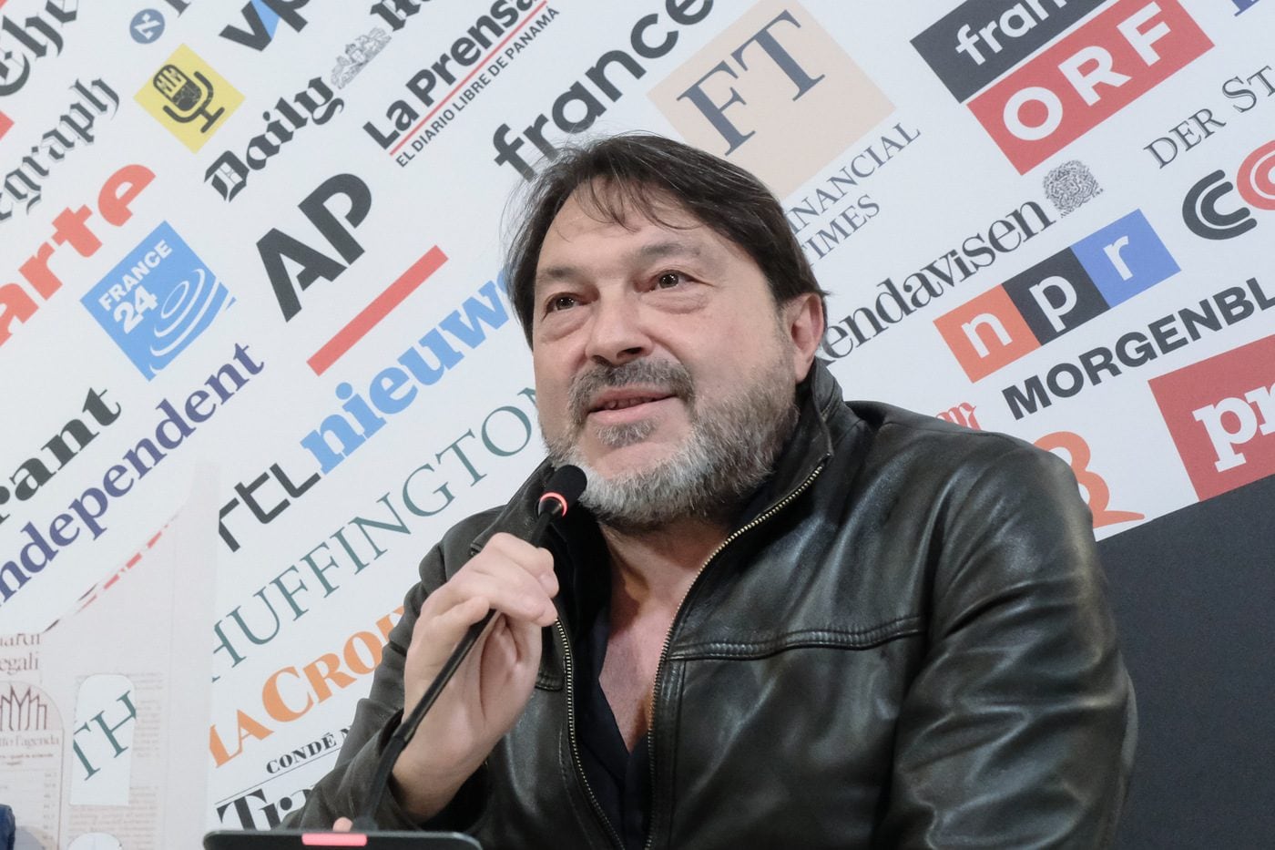 Rai contro Sigfrido Ranucci, procedimento disciplinare per il conduttore di Report. Ruotolo: "Intimidazione"