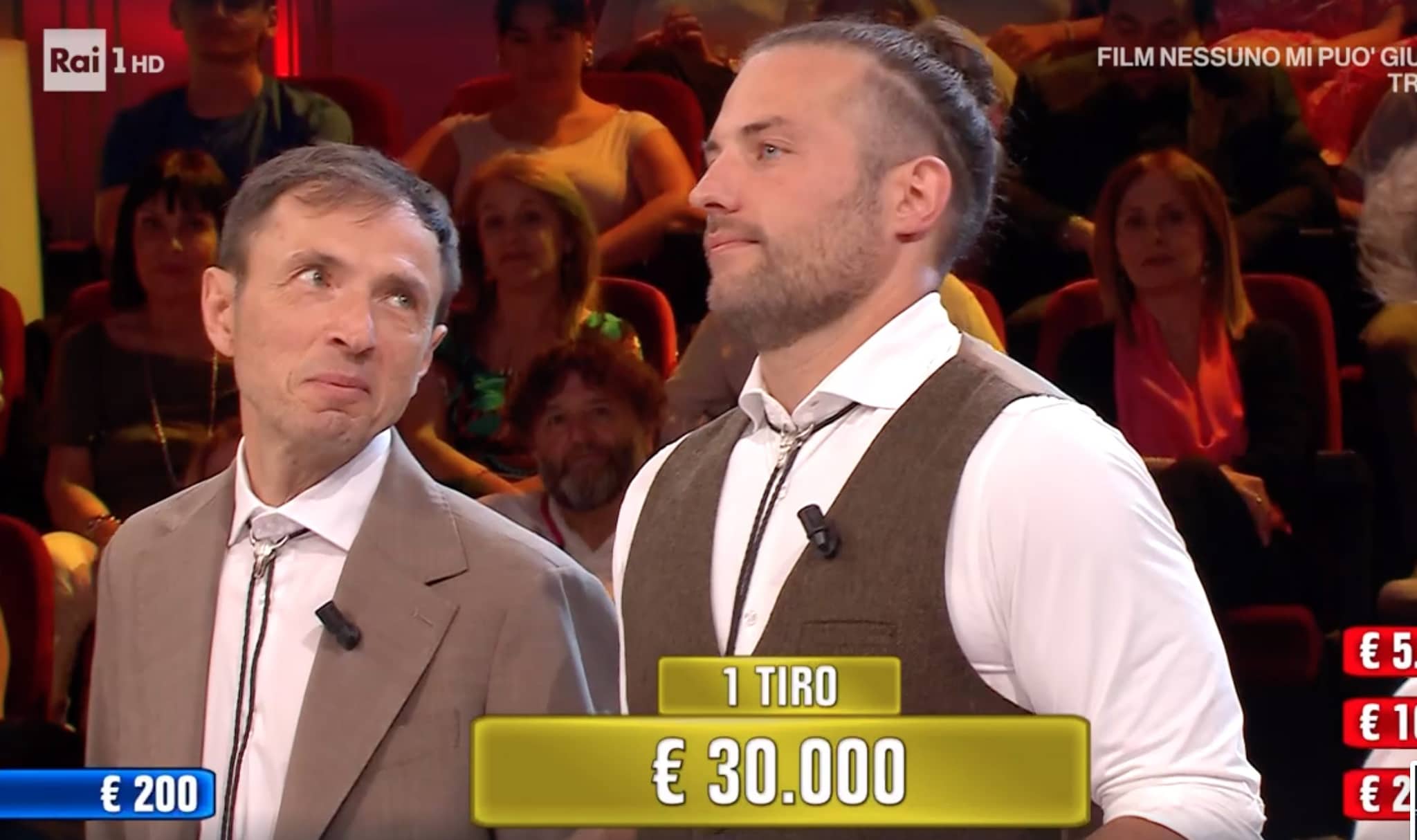 Affari Tuoi, Andrea segue il consiglio di suo padre e accetta l'offerta da 30mila euro: "Non volevo deluderlo"