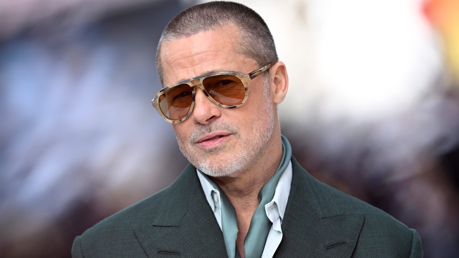 Ladri in casa di Brad Pitt a Los Angeles: svaligiata la villa da 5 milioni mentre era a Londra