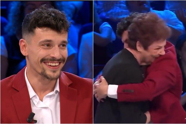 Alessio O Track ad Affari Tuoi accetta l'offerta del dottore: "Vedere sorridere mia nonna mi riempie di gioia"