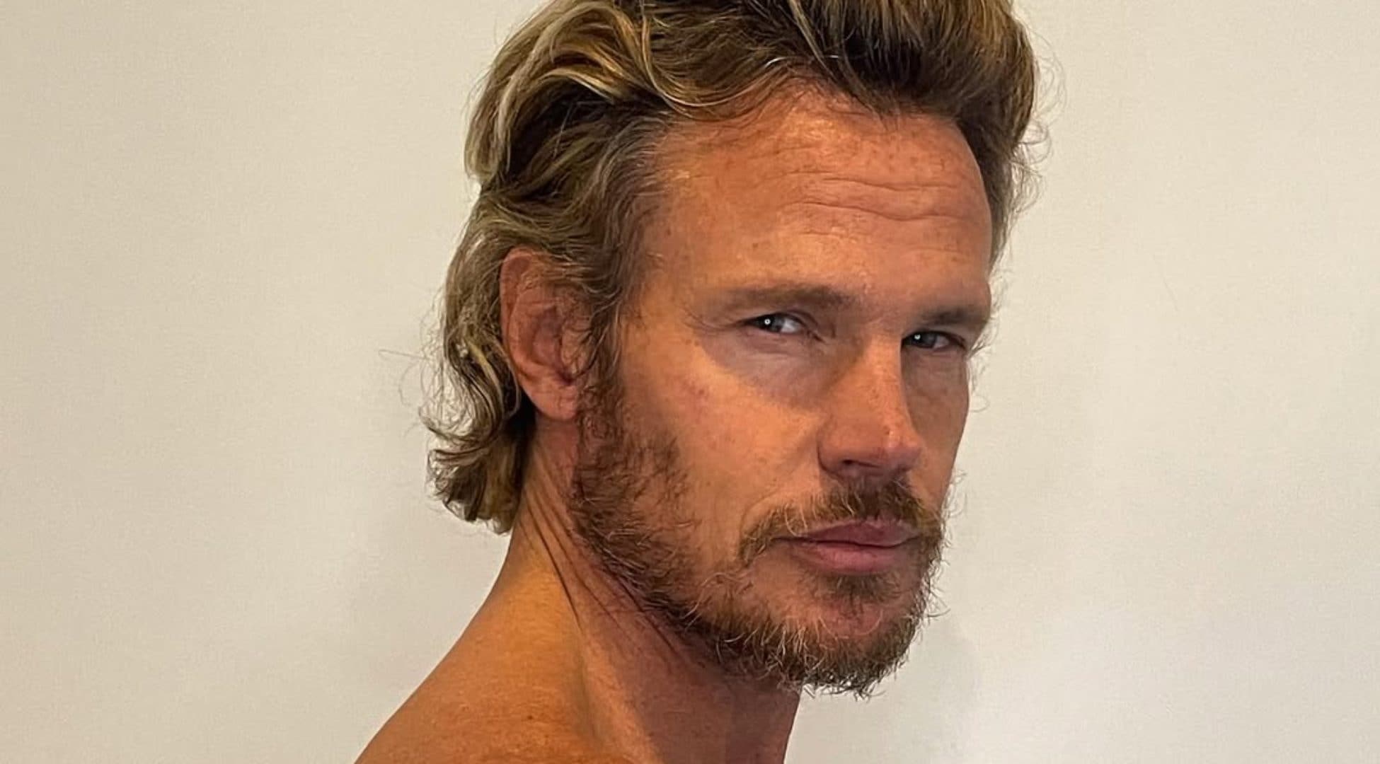 Oggi l'udienza per confermare l'arresto di Daniel Nilsson di Avanti un altro, accusato di violenze sulla compagna