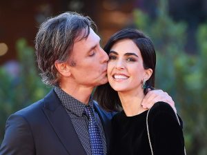 Raoul Bova e l’amore con Rocio Munoz Morales, a novembre aveva detto: “Ci rendiamo difficile amarci”