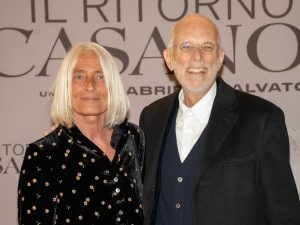 Gabriele Salvatores sposerà Rita Rabassini dopo oltre 40 anni insieme, svelata la data delle nozze