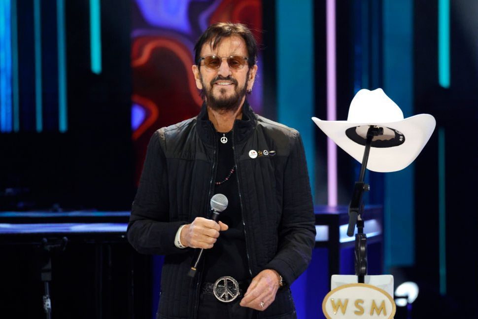 Ringo Starr è intervenuto sulla sceneggiatura del suo biopic: "Non aveva nulla a che fare con noi"