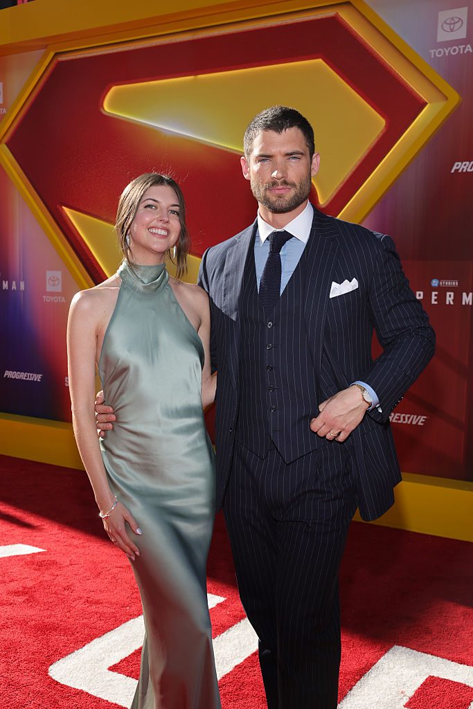 David Corenswet e la moglie Julia Best Warner