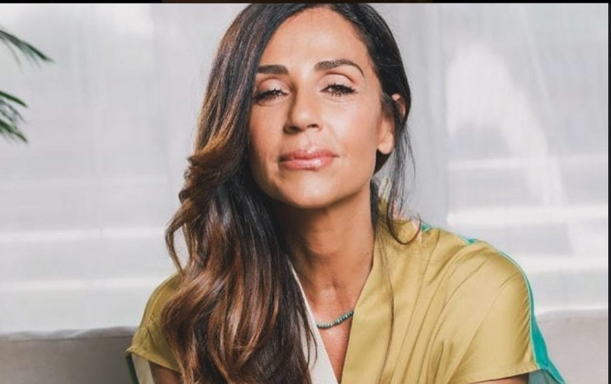 Raffaella Mennoia: "A Temptation Island tagliamo le scene esplicite. Lavorare con Maria De Filippi è faticoso"