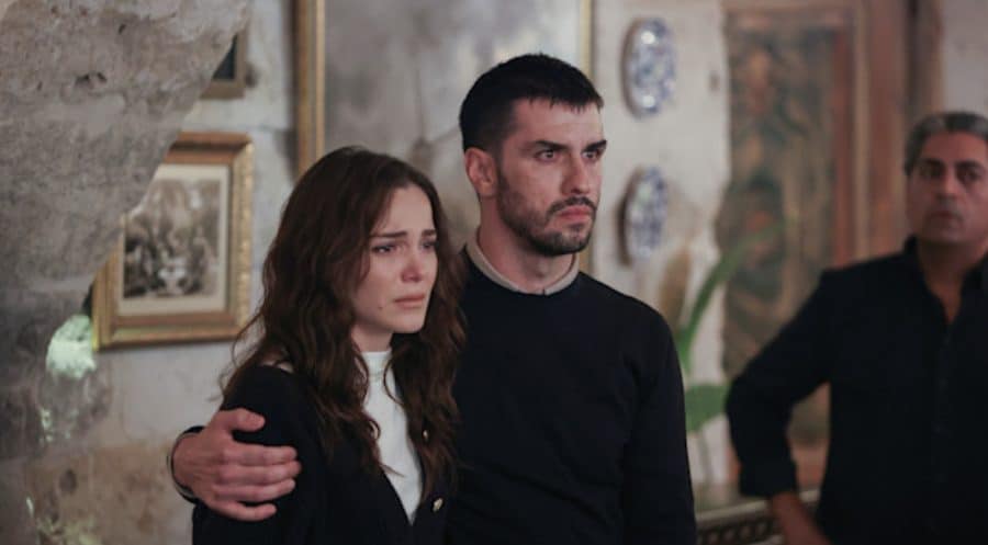 La notte nel cuore, anticipazioni 20 luglio: Sumru rivela a Nuh e Melek perché li ha abbandonati