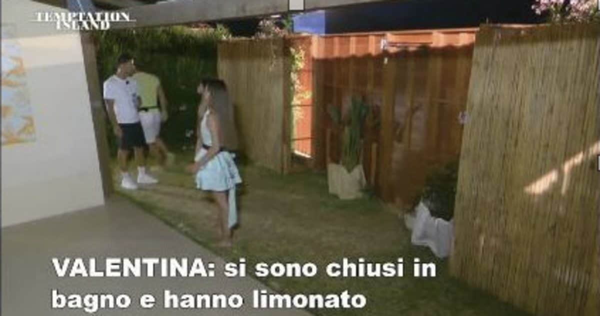 Temptation Island stasera, il video spoiler di Valentina nel villaggio: "Si sono chiusi in bagno per limonare"