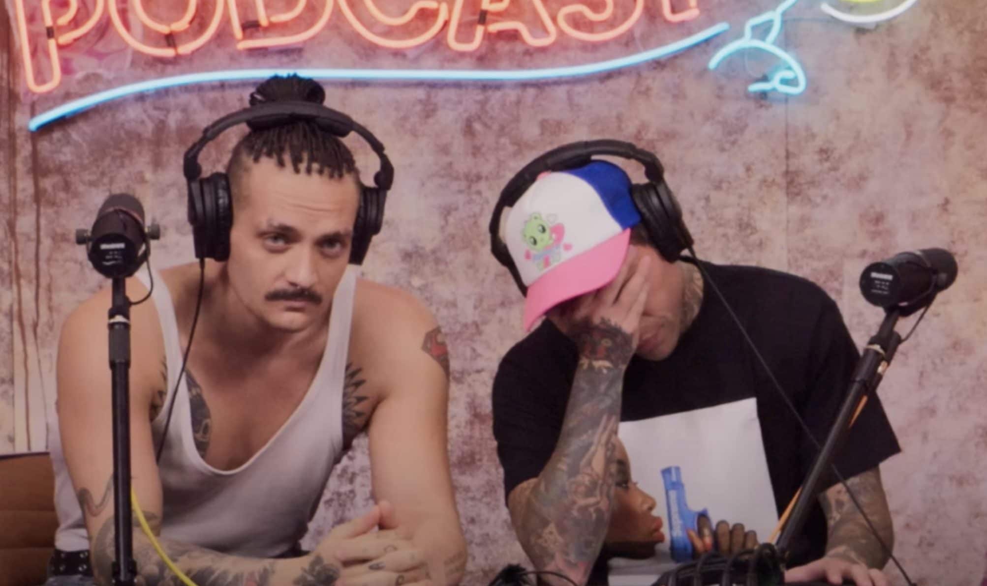 Fedez e Mr. Marra chiudono la prima stagione di Pulp Podcast, ma il rapper fa la gaffe: "Ho detto Muschio?"